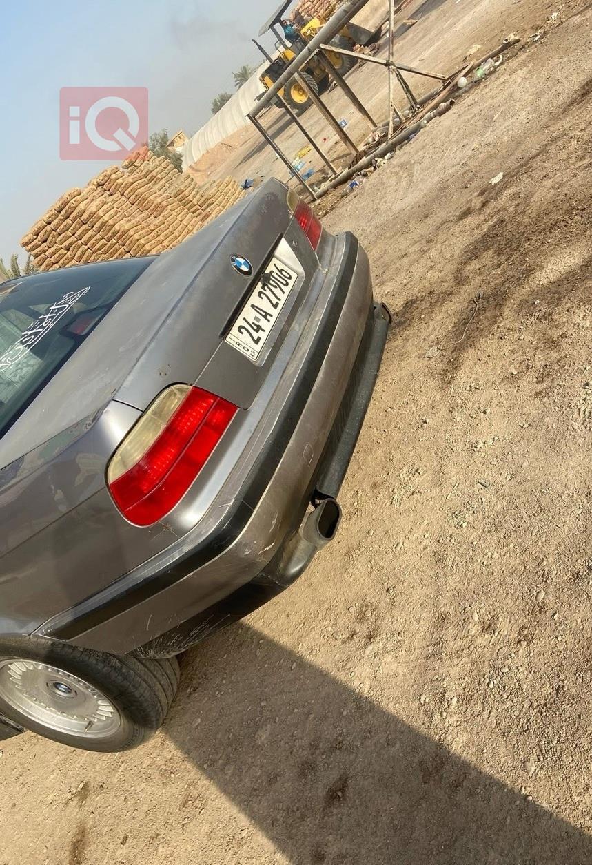 بي ام دبليو الفئة 7